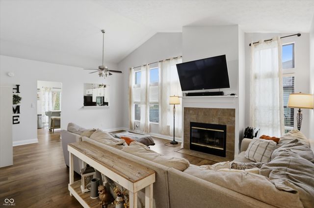 6710 Limerick Court, Indianapolis, IN 46250