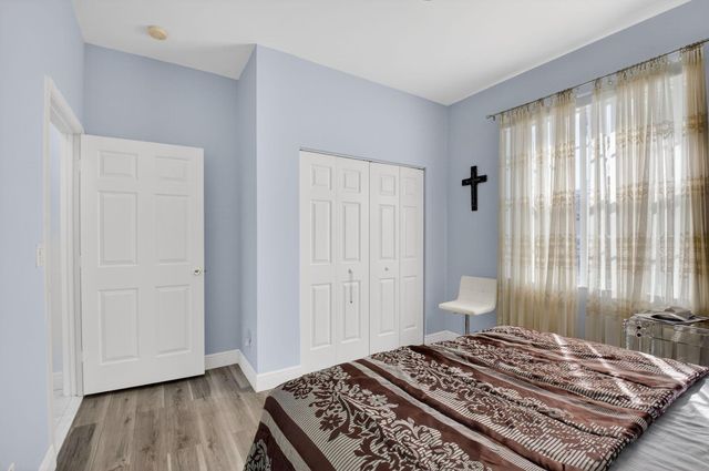 6247 Heliconia Road, Delray Beach, FL 33484