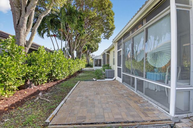 6247 Heliconia Road, Delray Beach, FL 33484