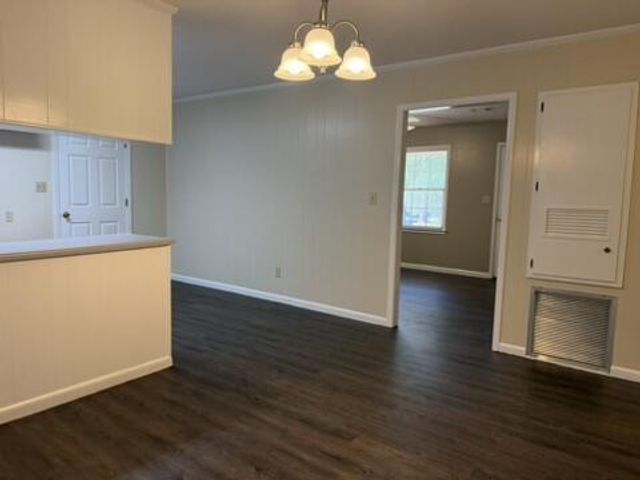 1607 Brougham Ct., Dothan, AL 36301