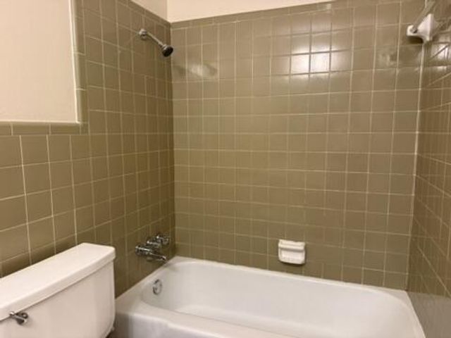 1607 Brougham Ct., Dothan, AL 36301