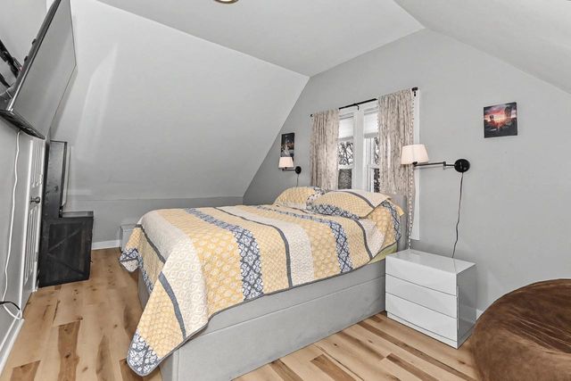 3551 E Armour AVENUE, Cudahy, WI 53110