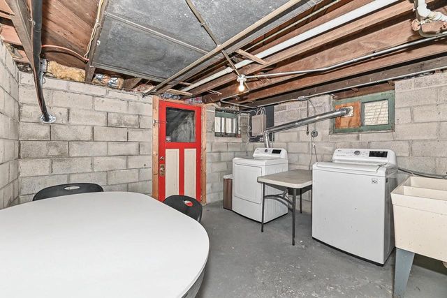 3551 E Armour AVENUE, Cudahy, WI 53110