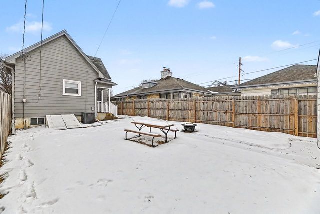 3551 E Armour AVENUE, Cudahy, WI 53110