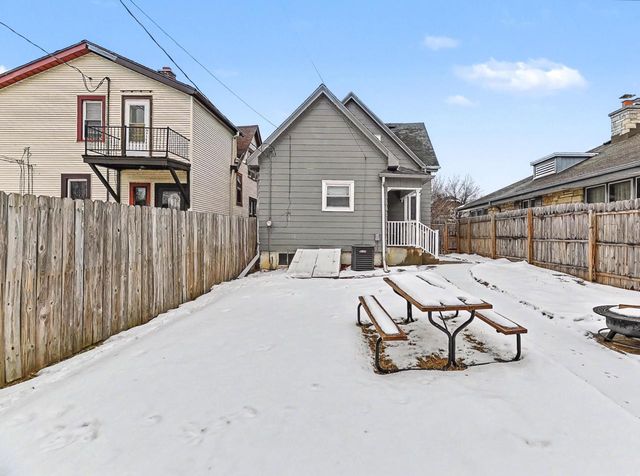 3551 E Armour AVENUE, Cudahy, WI 53110