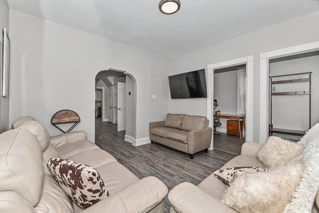 3551 E Armour AVENUE, Cudahy, WI 53110