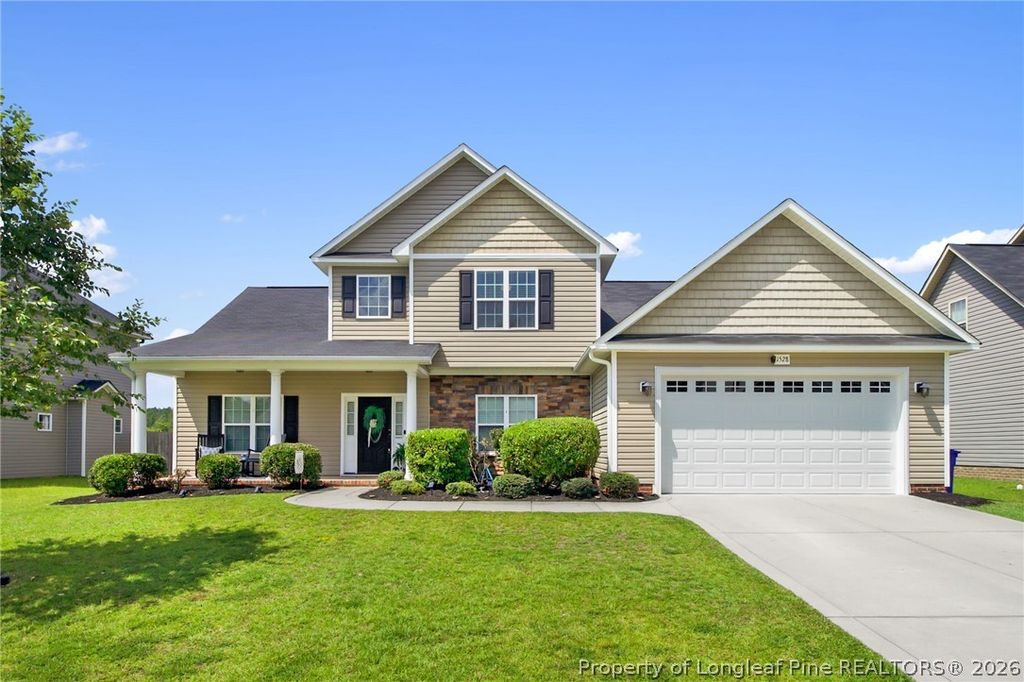 1528 Vandenberg Drive, Fayetteville, NC 28312 — exterior