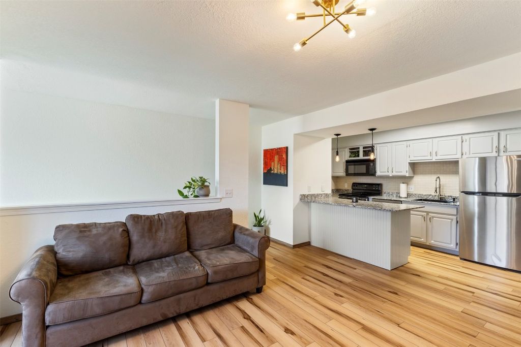 14405 N Pennsylvania Avenue 6D, Oklahoma City, OK 73134