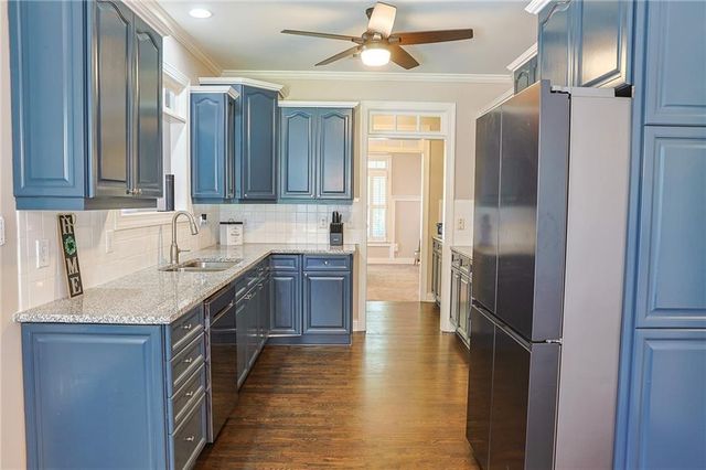 330 Bay Grove Road, Loganville, GA 30052
