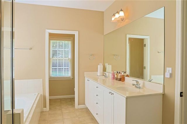 330 Bay Grove Road, Loganville, GA 30052