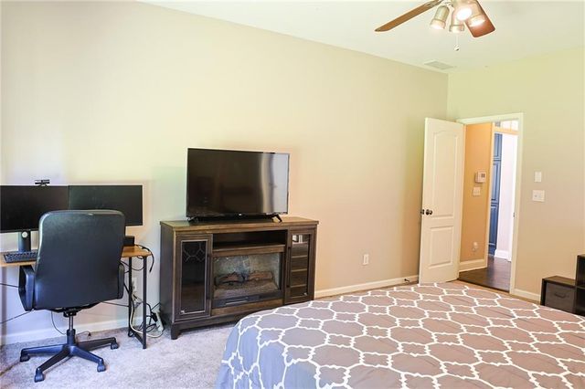 330 Bay Grove Road, Loganville, GA 30052