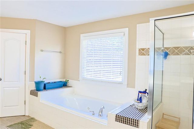 330 Bay Grove Road, Loganville, GA 30052