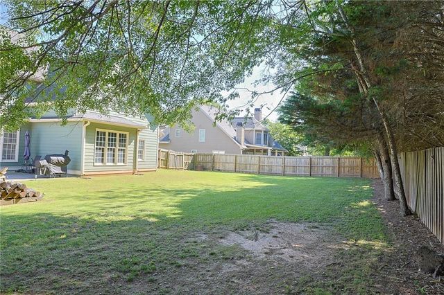 330 Bay Grove Road, Loganville, GA 30052