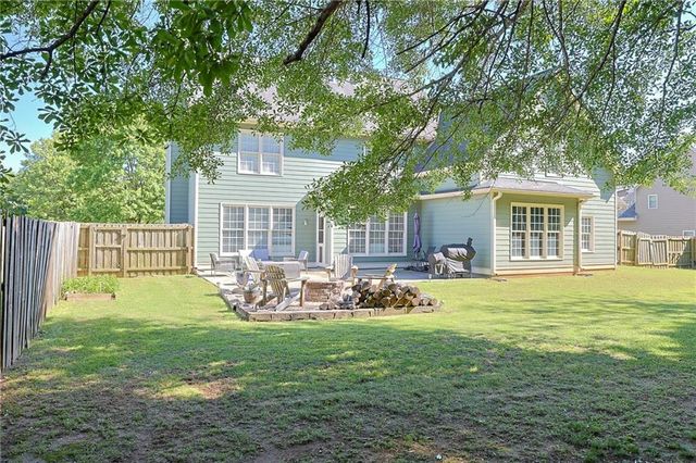 330 Bay Grove Road, Loganville, GA 30052