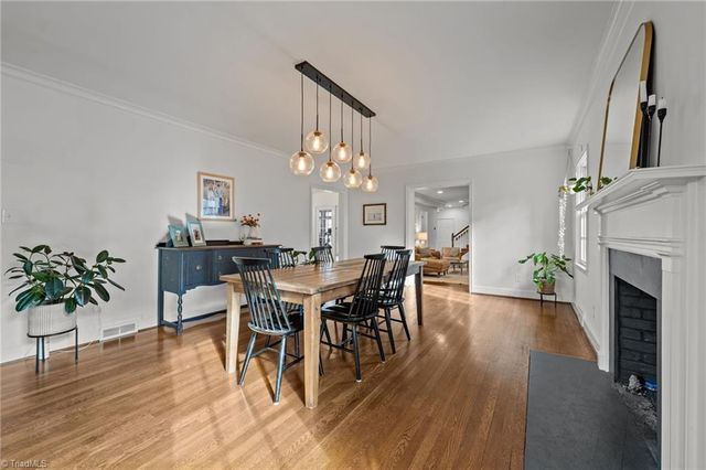 124 Beverly Place, Greensboro, NC 27403