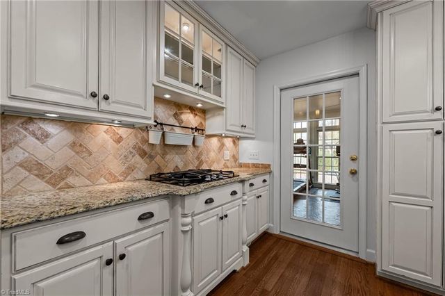 124 Beverly Place, Greensboro, NC 27403