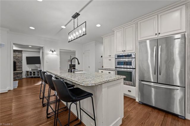 124 Beverly Place, Greensboro, NC 27403