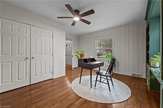 124 Beverly Place, Greensboro, NC 27403