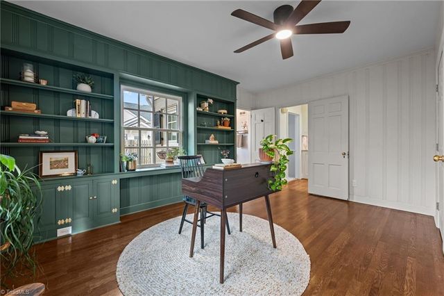 124 Beverly Place, Greensboro, NC 27403