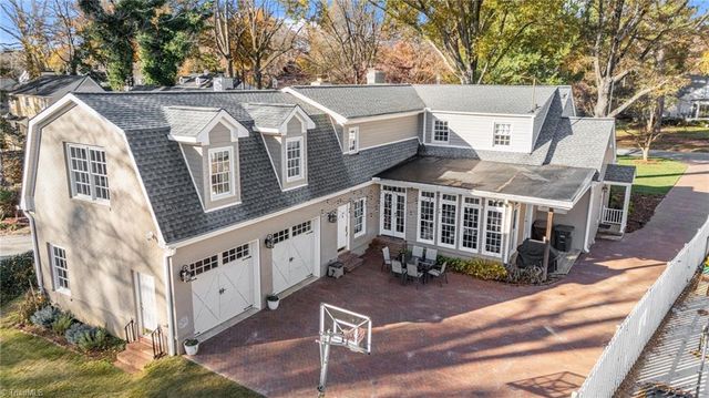 124 Beverly Place, Greensboro, NC 27403