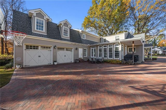 124 Beverly Place, Greensboro, NC 27403