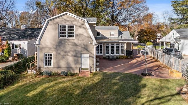 124 Beverly Place, Greensboro, NC 27403