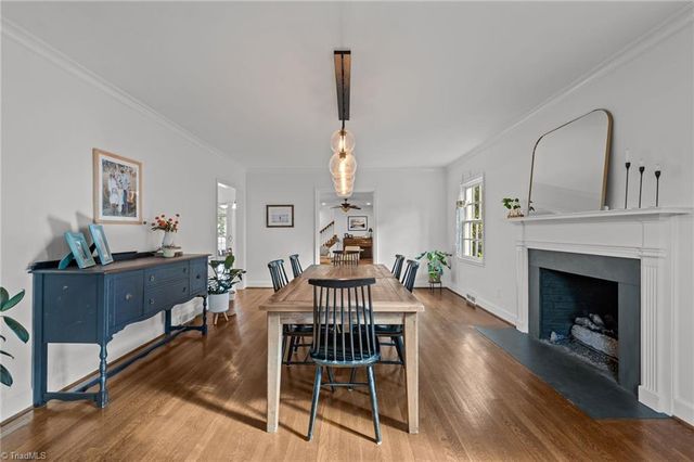 124 Beverly Place, Greensboro, NC 27403