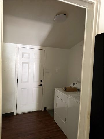 813 E Central Street, Siloam Springs, AR 72761
