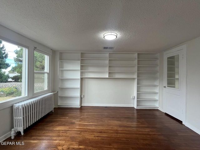 1203 MADELINE Drive, El Paso, TX 79902