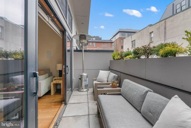 308 N 2ND ST, Philadelphia, PA 19106