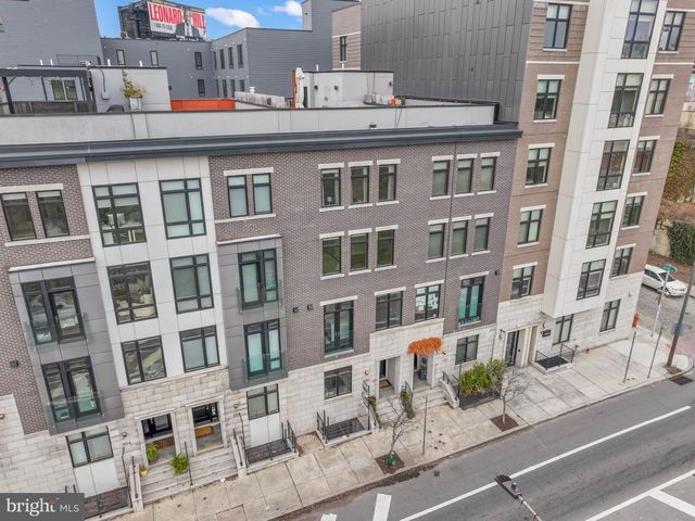 308 N 2ND ST, Philadelphia, PA 19106