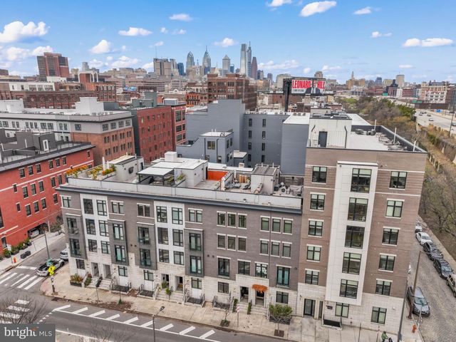 308 N 2ND ST, Philadelphia, PA 19106