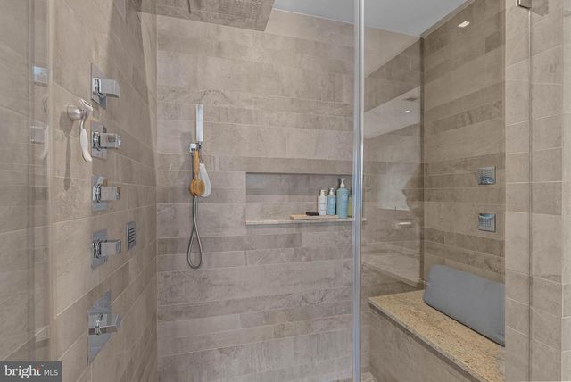 308 N 2ND ST, Philadelphia, PA 19106