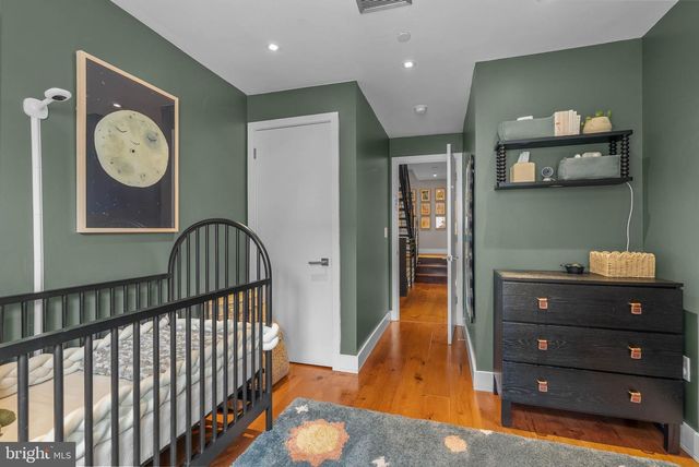 308 N 2ND ST, Philadelphia, PA 19106