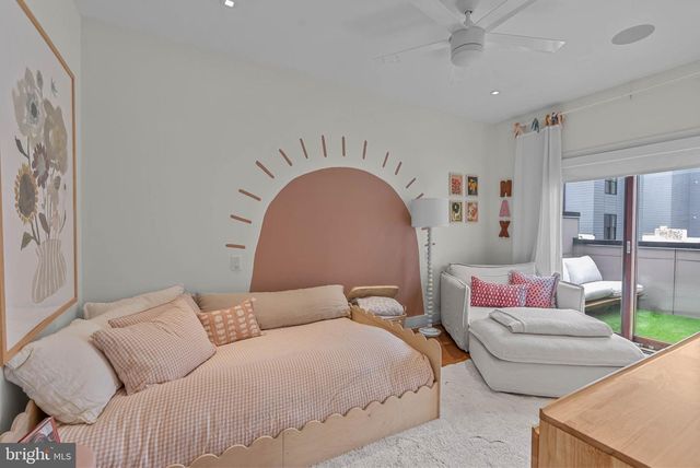 308 N 2ND ST, Philadelphia, PA 19106