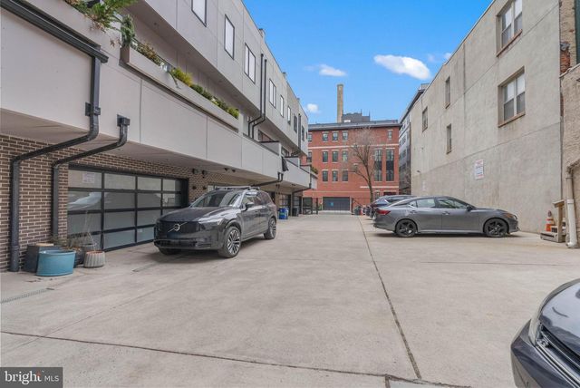 308 N 2ND ST, Philadelphia, PA 19106