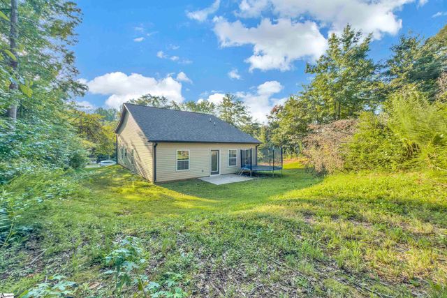 128 Broad Street, Wellford, SC 29385