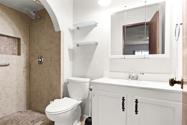 5008 Overton Circle, The Colony, TX 75056