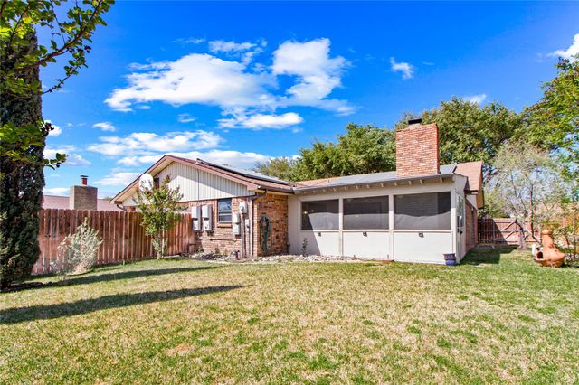 5008 Overton Circle, The Colony, TX 75056