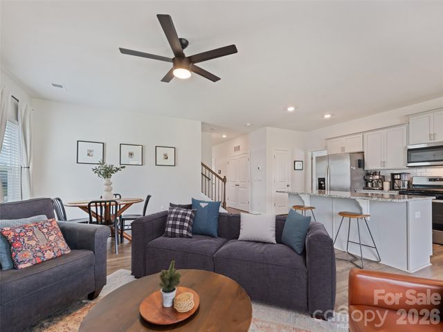 104 Wheatfield Road 8, Fletcher, NC 28732