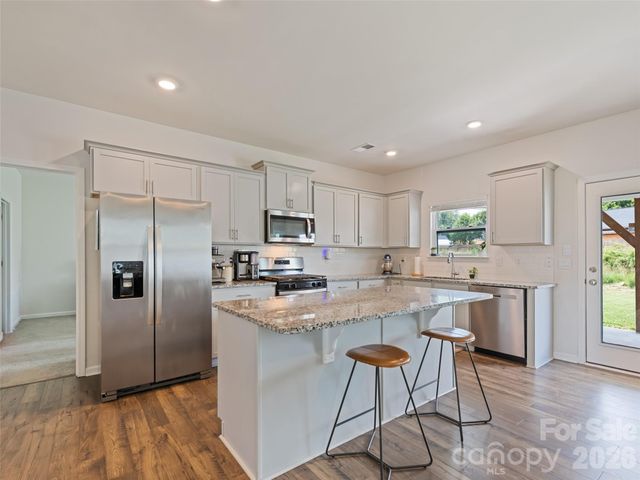 104 Wheatfield Road 8, Fletcher, NC 28732