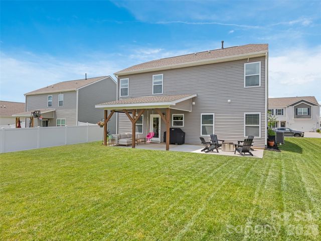 104 Wheatfield Road 8, Fletcher, NC 28732