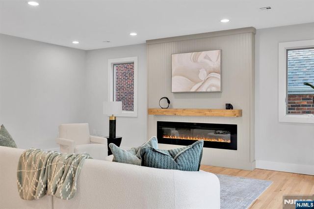 448 Fern Avenue, Lyndhurst, NJ 07071