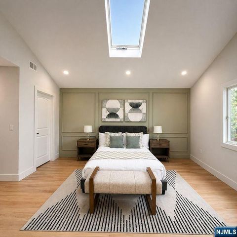 448 Fern Avenue, Lyndhurst, NJ 07071