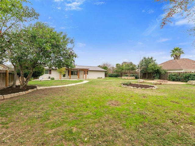 1003 Porpoise ST, Lakeway, TX 78734