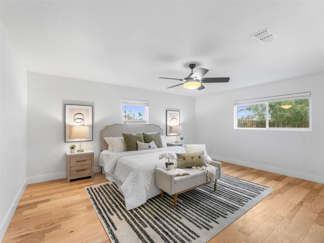 1003 Porpoise ST, Lakeway, TX 78734