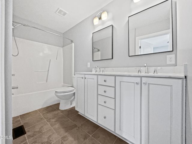 240 Jay Street, Chapel Hill, NC 27516