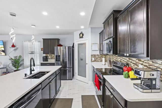 275 SW Tulip Boulevard, Port St. Lucie, FL 34953