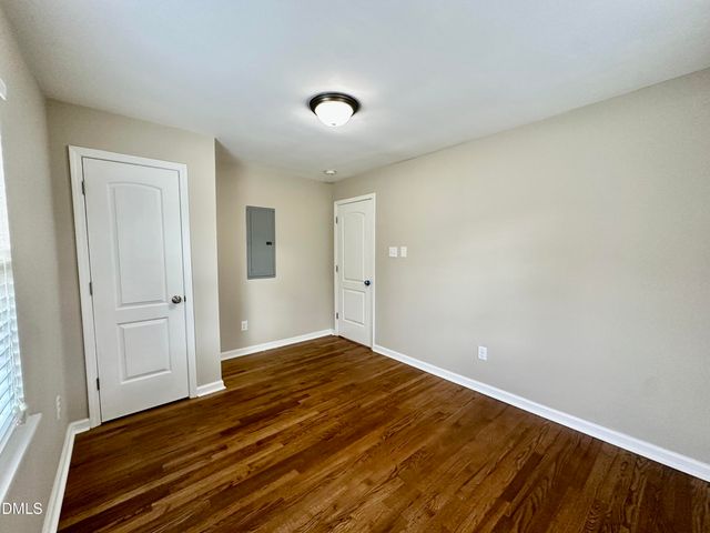 2725 Newbold Street, Raleigh, NC 27603