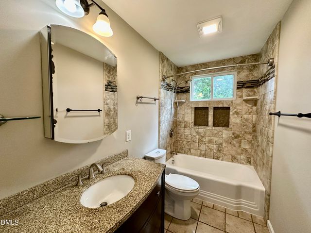 2725 Newbold Street, Raleigh, NC 27603